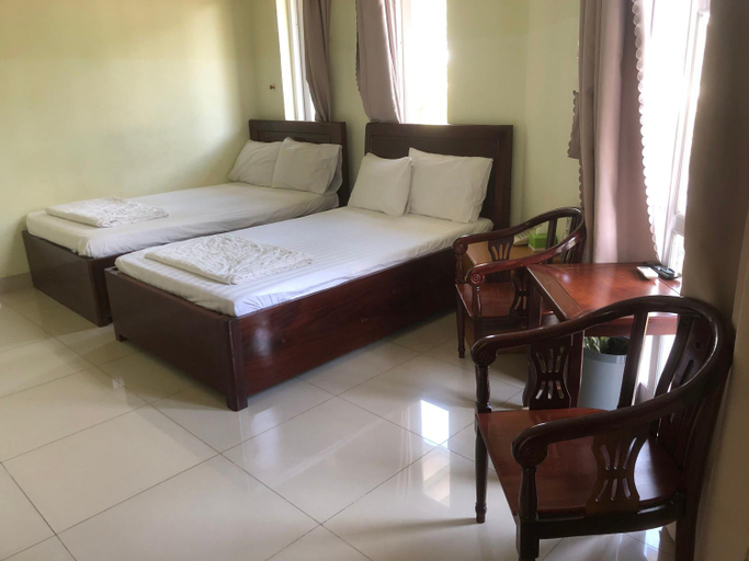 Bedroom 4, The Sky Hotel, Thống Nhất
