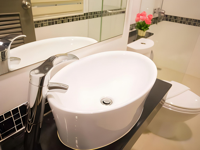 Bathroom 3, Add Plus Hotel and Spa, Phuket Island