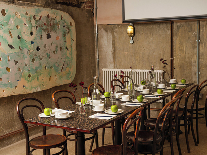 Food & Drinks 5, Fort Road Hotel, Kent