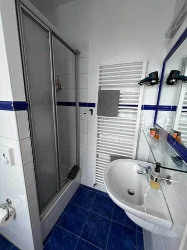 Bathroom 5, Hotel Am Vogelsang, Ennepe-Ruhr-Kreis
