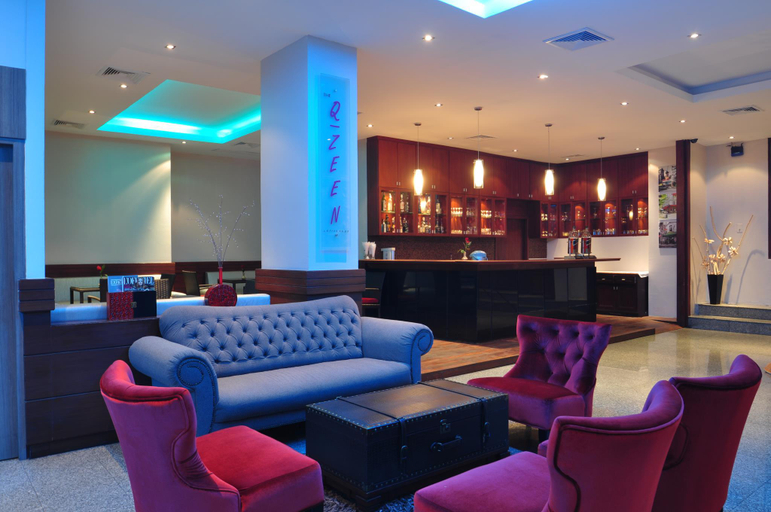 Food & Drinks 4, Hotel NIDA Sukhumvit Phrom Phong, Wattana