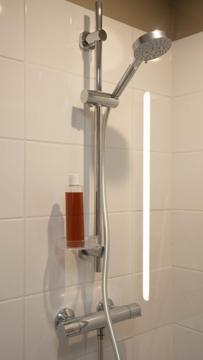 Bathroom 3, Chambres au coeur du quartier historique - Maison Alternativi, Calvados