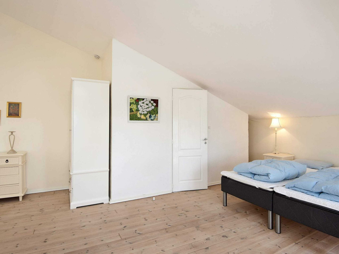 Bedroom 2, 5 Star Holiday Home in Lunderskov, Kolding