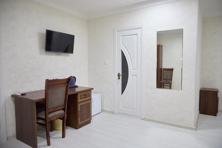 Others 5, Hotel Shaboda, Samarkand