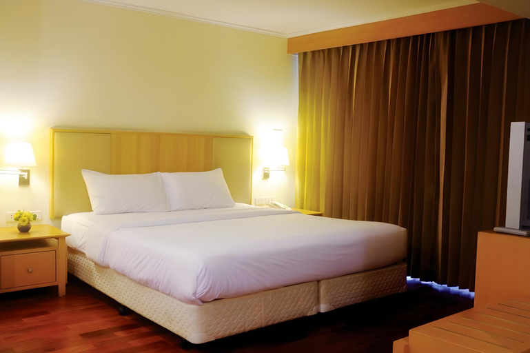 Bedroom 3, The Mercer Sukhumvit 4, Khlong Toey