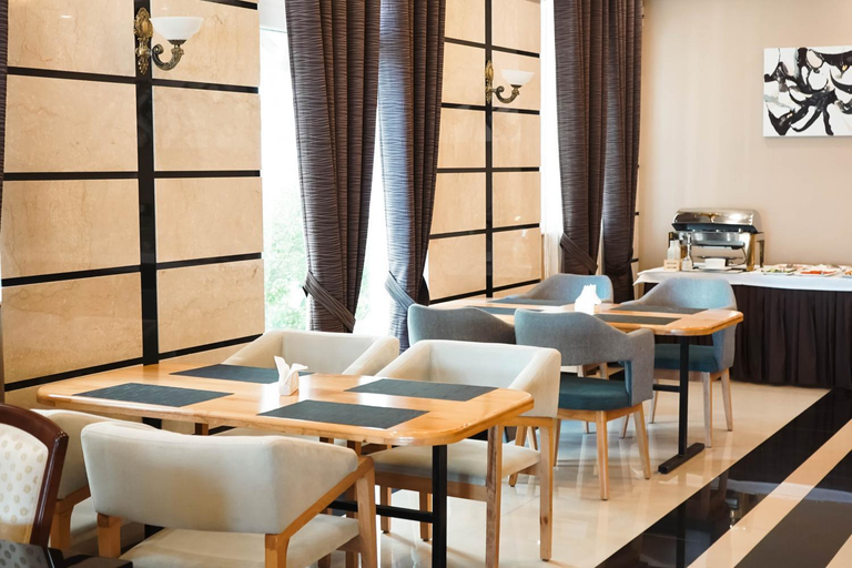 Food & Drinks 5, Hotel Kristal, Durrësit