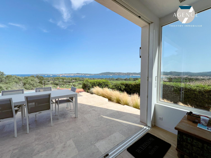 Others 4, La Romarine, Var