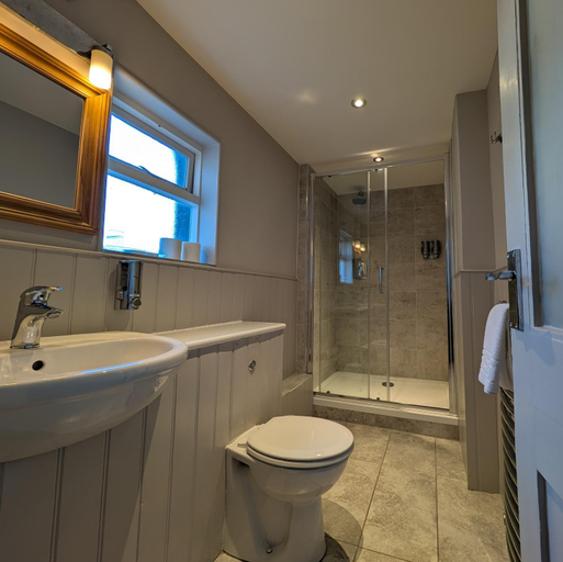 Bathroom 3, The White Rock Hotel, East Sussex