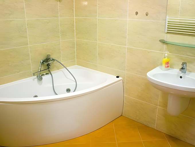 Bathroom 2, Hotel Tenis, Opole