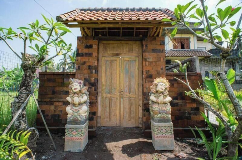Exterior & Views 2, Anggrek Sari Villa, Badung