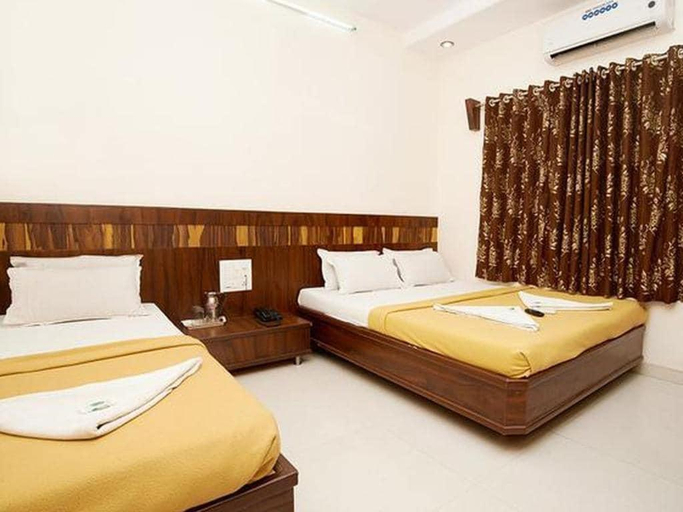 Bedroom 5, Malhar Grand, Pune