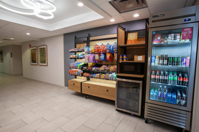 Food & Drinks 5, Hampton Inn Salt Lake City-North, Davis