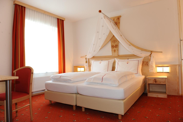 Bedroom 2, Hotel-Gasthof-Fleischerei - Zur alten Post, Deutschlandsberg