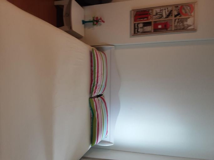 Others 5, T8 Guest House Don Mueang Challenger triple room, Pak Kret