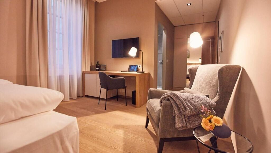 Bedroom 2, Seehotel Maria Laach, Ahrweiler