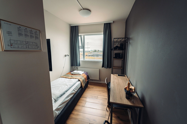 Bedroom 3, Geo Hotel Grindavik, Grindavík