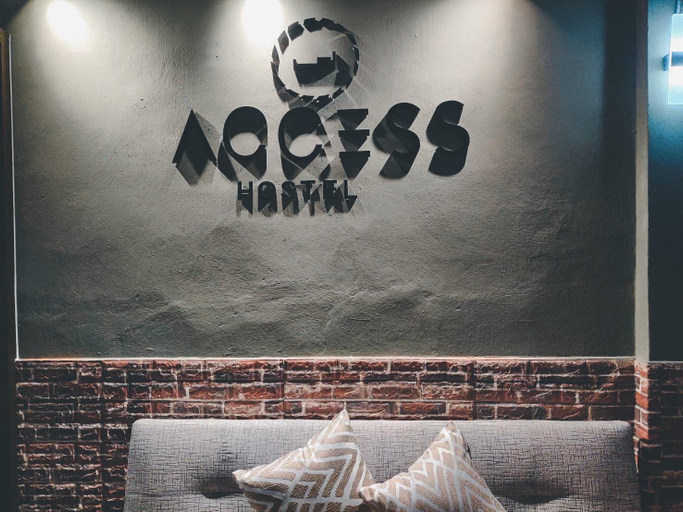 Others 4, Access Hostel, Khlong San