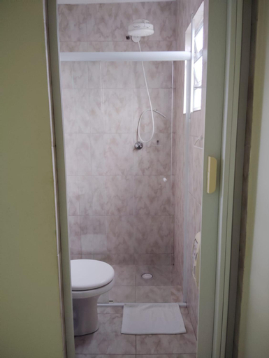 Bathroom 2, Attriun Hotel, Guarulhos