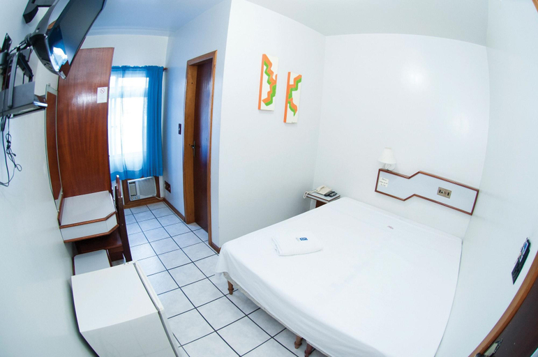Bathroom 4, Hotel Kloppel, Blumenau