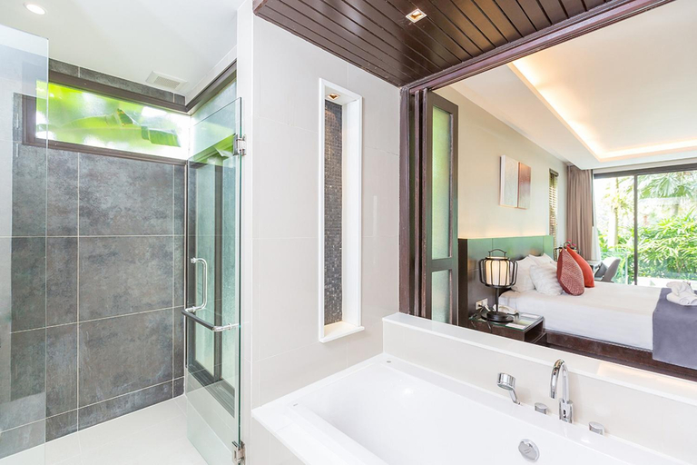 Bathroom 5, Club Wyndham Patong Hill Phuket, Trademark Collection by Wyndham, Pulau Phuket