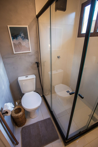Bathroom 4, Cabana Mulungu, Fernando de Noronha