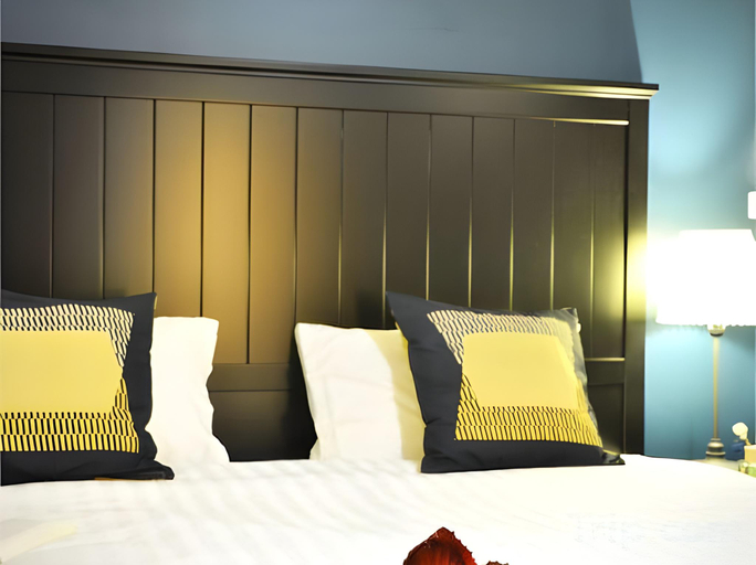 Bedroom 2, GOODFELLAS THONG LO HOSTEL #No check-in after 5pm #Please submit arrival time after booking, Wattana