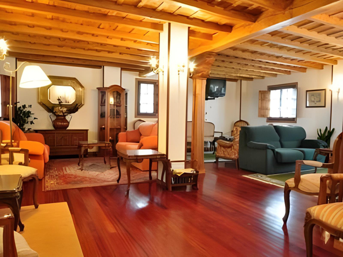 Public Area 2, Don Pablo, Cantabria
