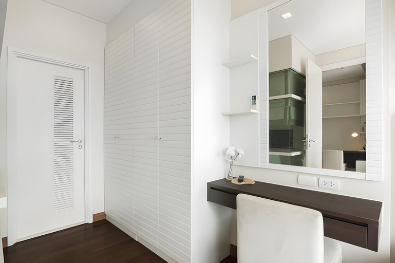 Bathroom 5, Ivy Thonglor 55, Wattana