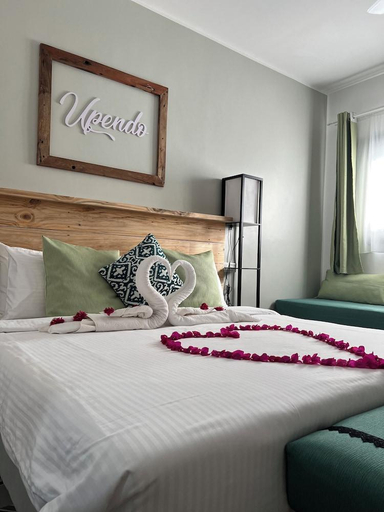 Bedroom 2, Opera Hotel, Kaskazini 'A'