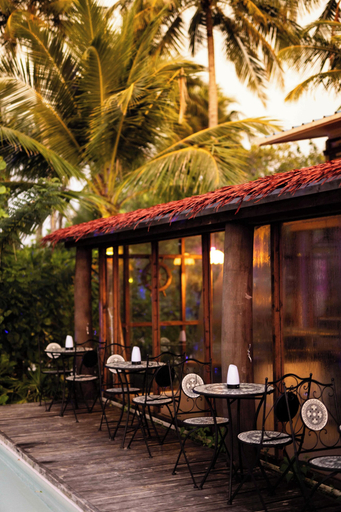 Exterior & Views 2, Oaga Art Resort, Kaafu Atoll
