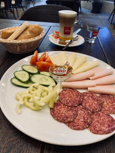 Food & Drinks 3, Soleil Apartman Szeged, Szeged