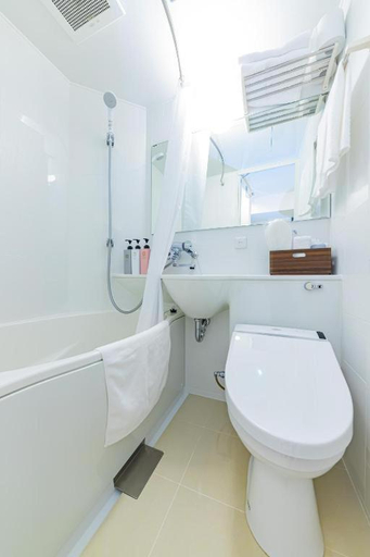 Bathroom 4, JA Hotel Namba, Osaka