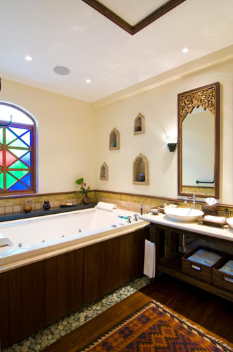 Bathroom 5, Ariyasomvilla Hotel, Wattana