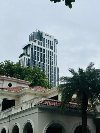 Exterior view 2, New Ekamai Thonglor Luxury Home near 711, BTS, Mall, Wattana