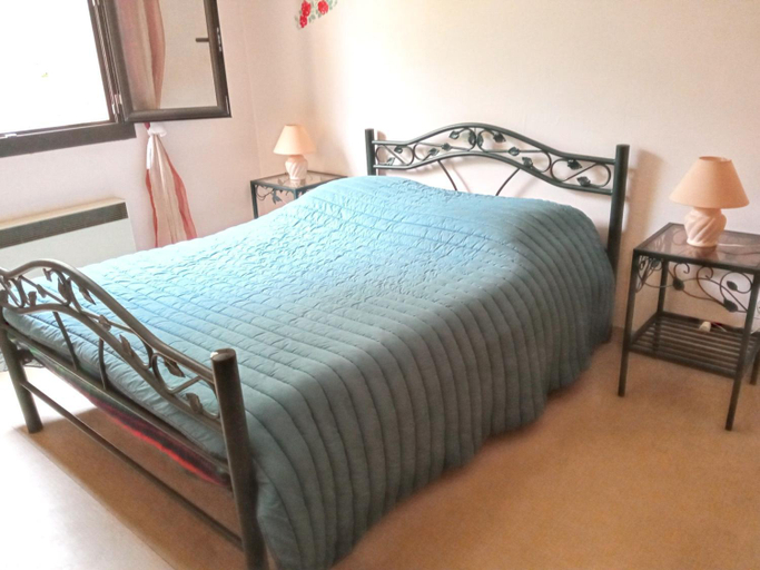 Others 4, Appartement charmant avec vue sur lac et montagne – 75 m², Pyrénées-Orientales