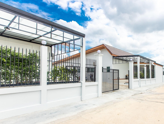 Exterior & Views 1, Tonsoi Hathairat, Khlong Sam Wa