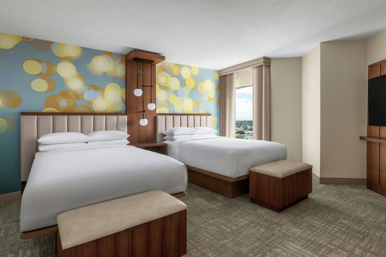 Bedroom 3, Anaheim Marriott Suites, Orange