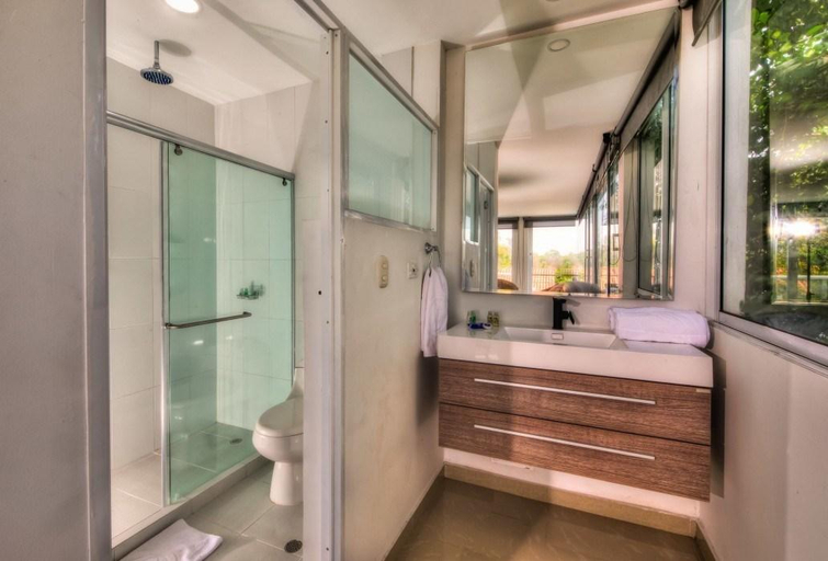 Bathroom 4, Santorini Kima Beach Resort, Ciénaga