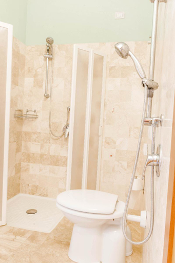 Bathroom 2, Hotel Poggio Bertino, Grosseto