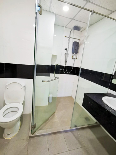 Bathroom 5, Mansion One by Sky Hive, Penang Island