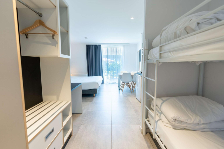 Bedroom 3, Kyriad Résidence Cabriès, Bouches-du-Rhône