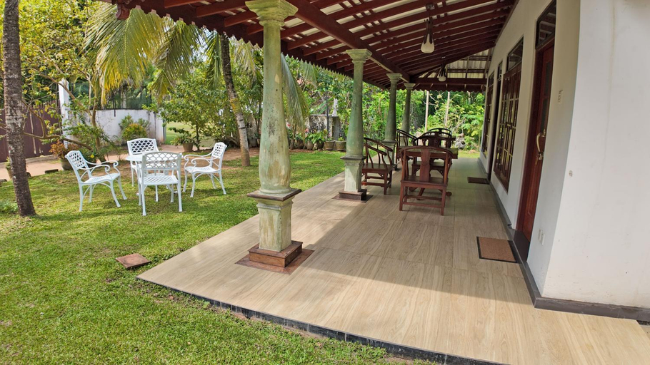 Others 5, Charika Villa, Bentota
