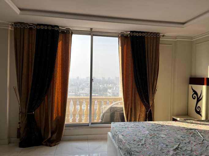 Others 5, studio luxury Apartment, Lahore