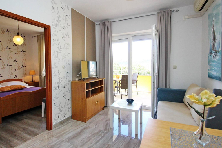 Bedroom 2, Apartments Brnic, Baška