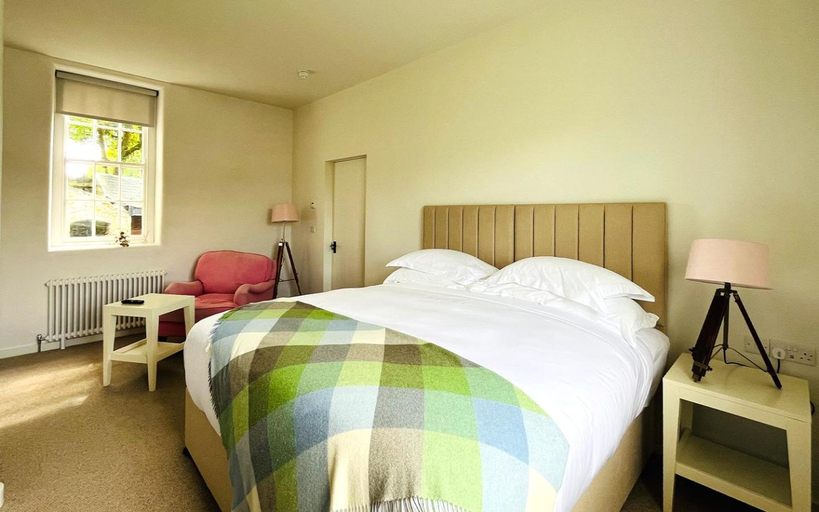 Bedroom 2, CLIFF River Lodge - Luxury Fishing Lodge