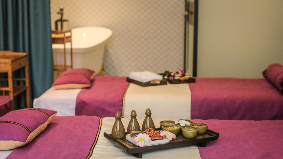 Bedroom 2, Yangshuo Lisa Boutique Hotel -- Central City & 8 min to West Street & 6 min to Li River, Guilin