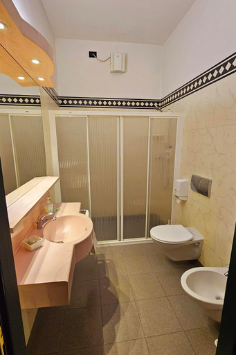 Bathroom, HOTEL AI TIGLI, Parma