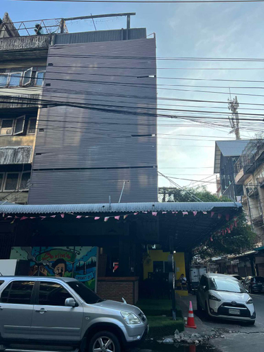 Exterior & Views 4, comfy crib hostel, Wattana
