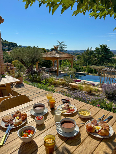 Food & Drinks 5, LA BASTIDE DES CULS-ROUSSET, Bouches-du-Rhône