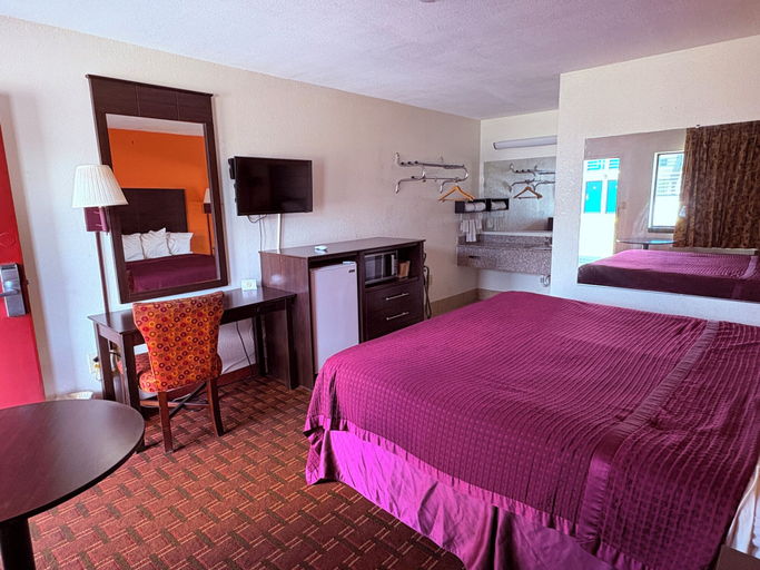 Bedroom 3, Royal Regency Inn, York